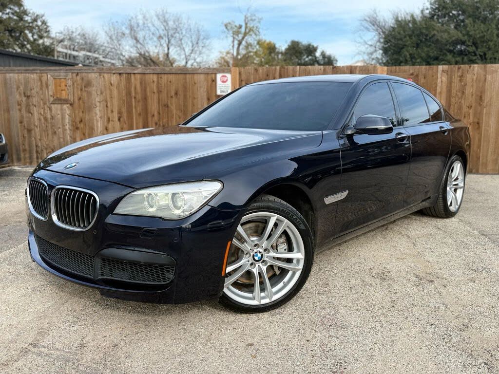 2014 BMW 7 Series 750i RWD