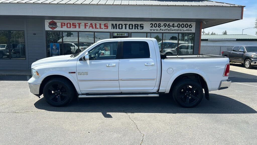 2014 RAM 1500 Laramie Crew Cab 4WD