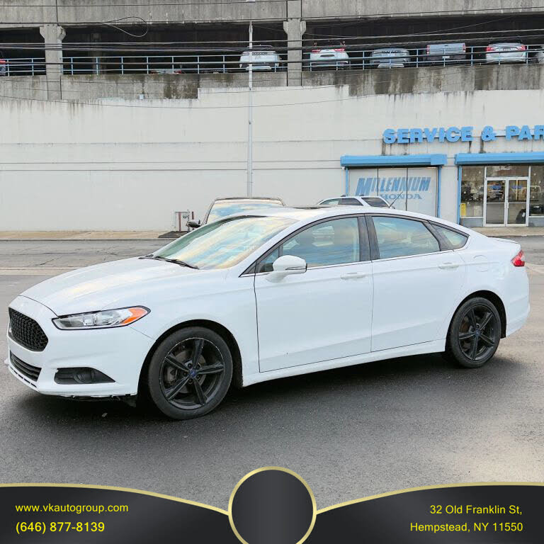 2016 Ford Fusion SE