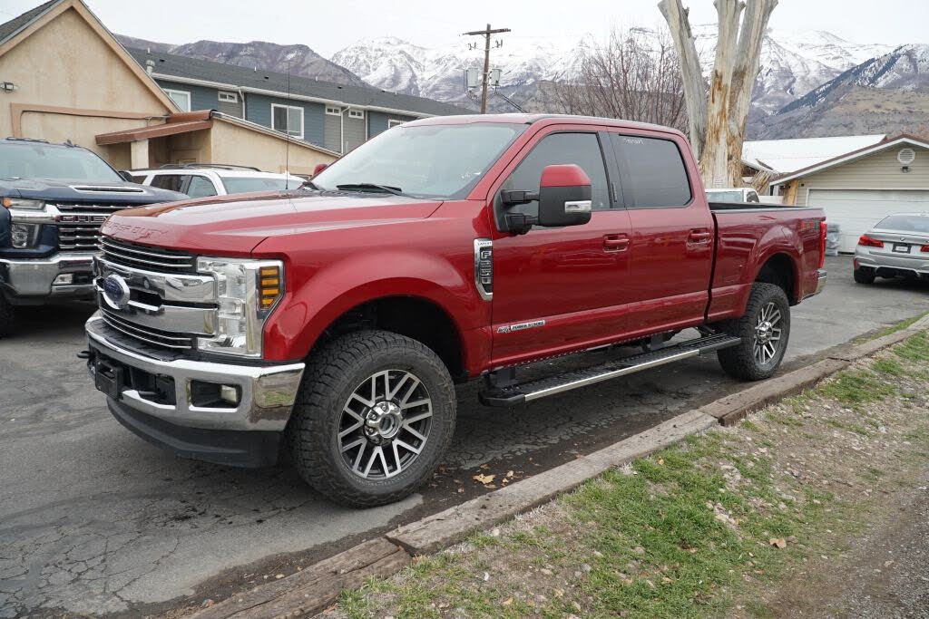 2018 Ford F-250 Super Duty Lariat Crew Cab 4WD