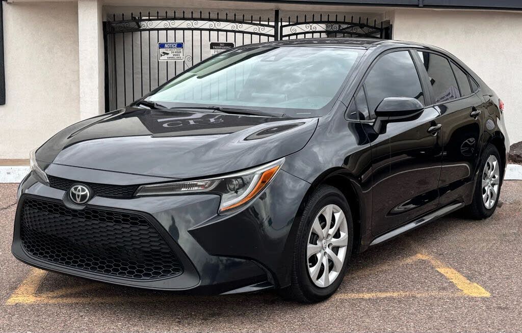2022 Toyota Corolla LE FWD
