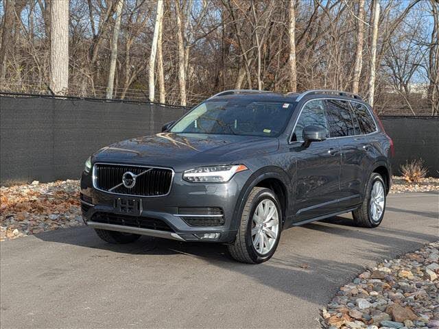 2016 Volvo XC90 T6 Momentum AWD