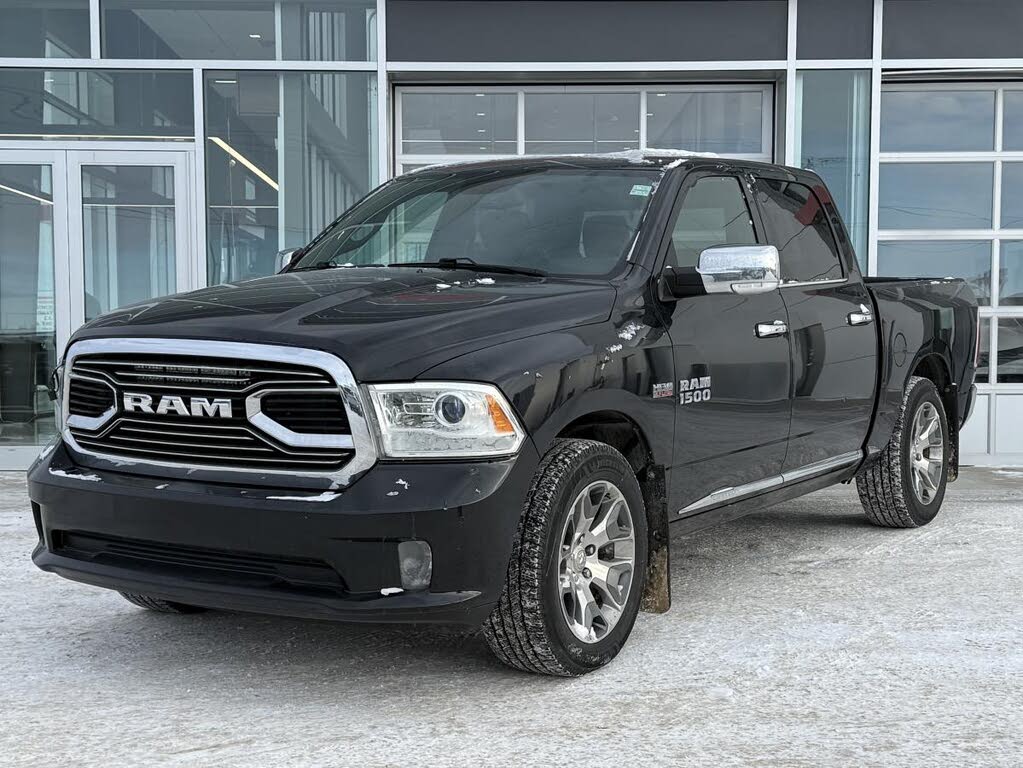 2017 RAM 1500 Laramie Limited Crew Cab 4WD