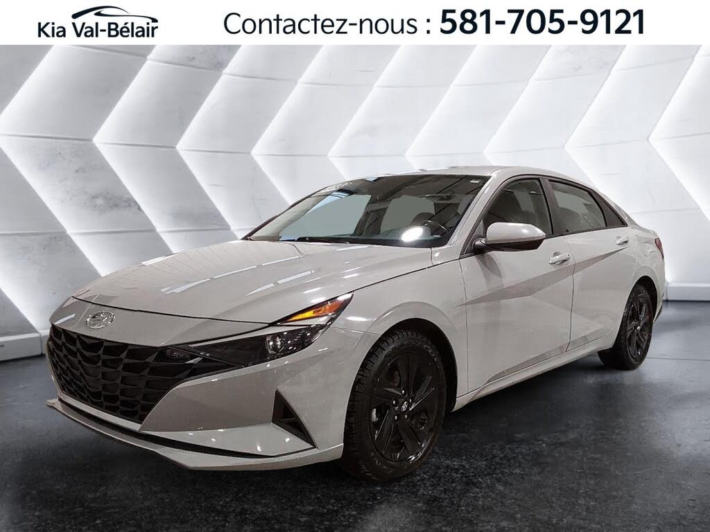 2023 Hyundai Elantra Preferred FWD