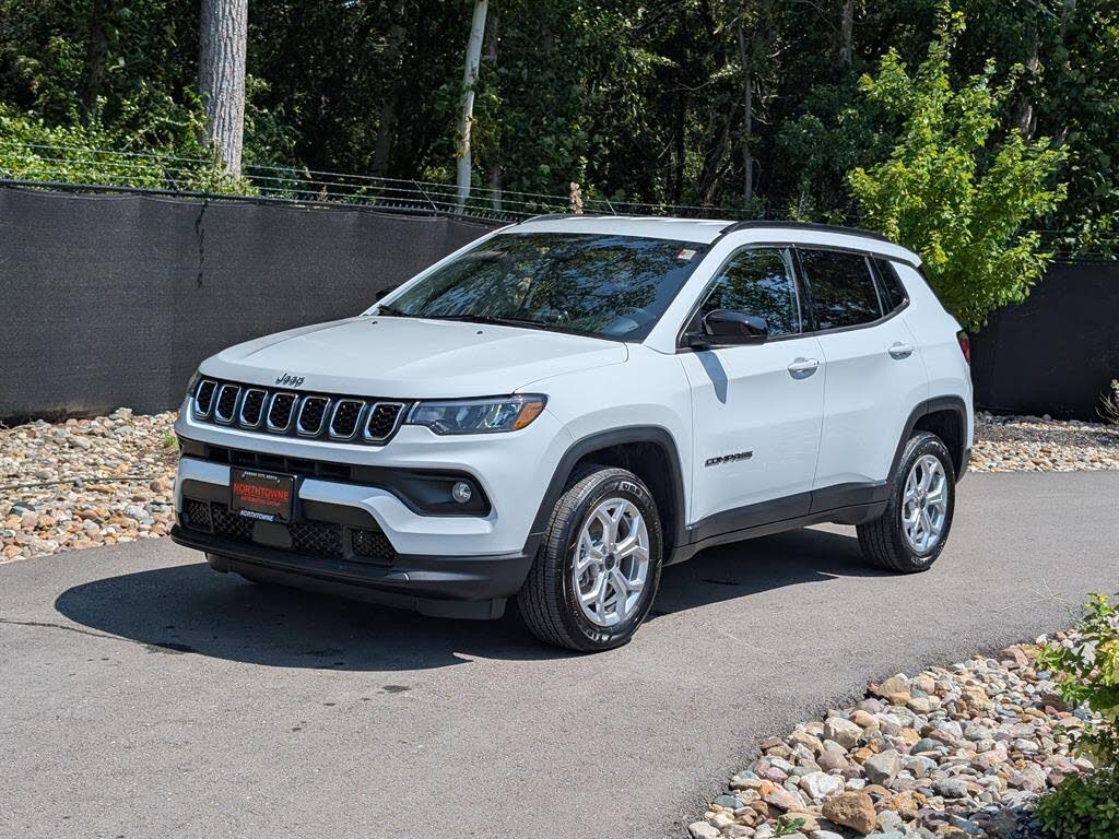 2025 Jeep Compass Latitude 4WD