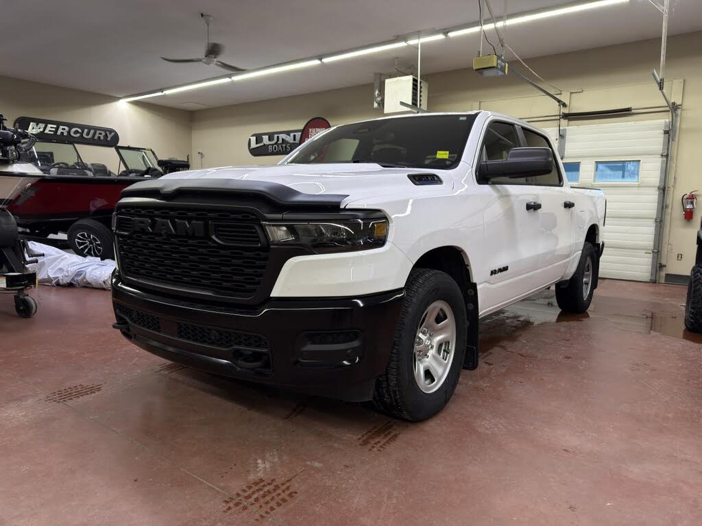 2025 RAM 1500 Tradesman Crew Cab 4WD