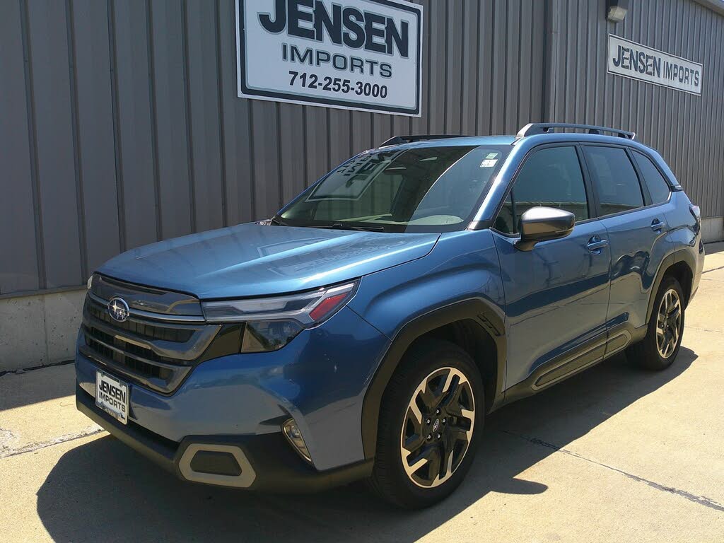 2025 Subaru Forester Limited Crossover AWD