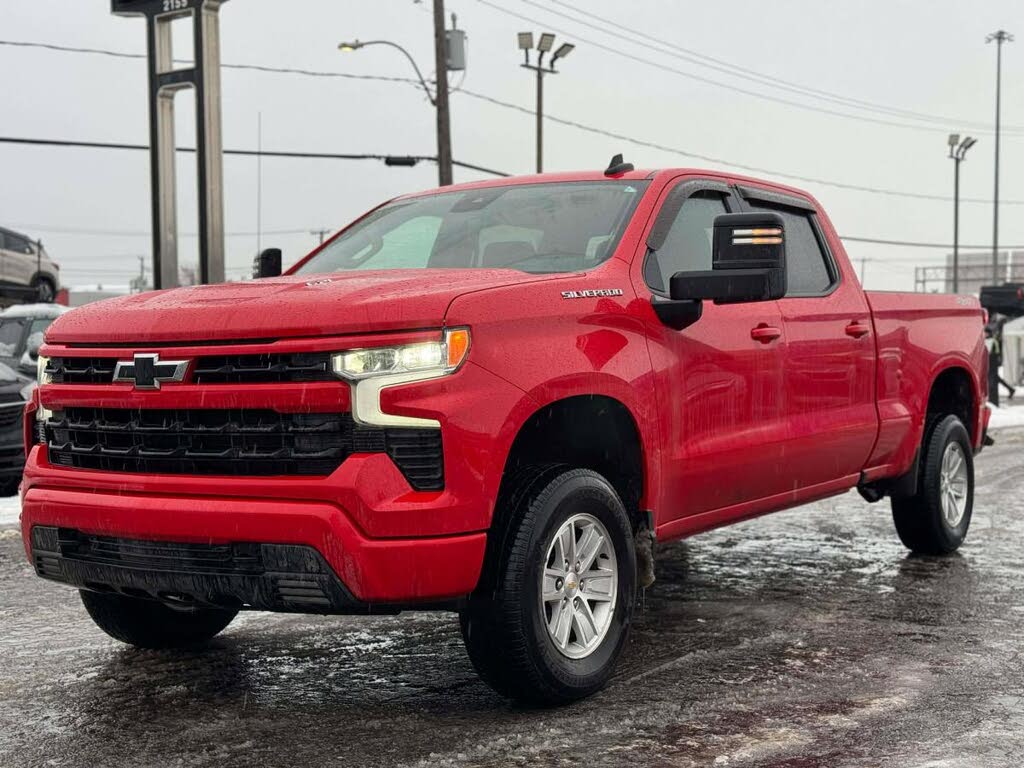 2022 Chevrolet Silverado 1500 RST Crew Cab 4WD