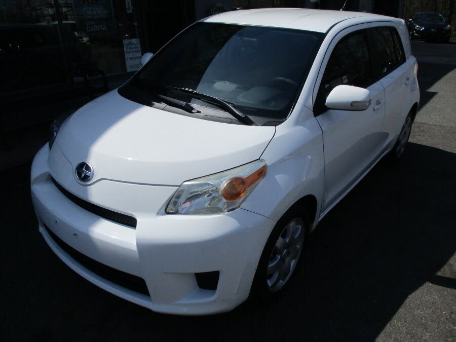 2010 Scion xD Base