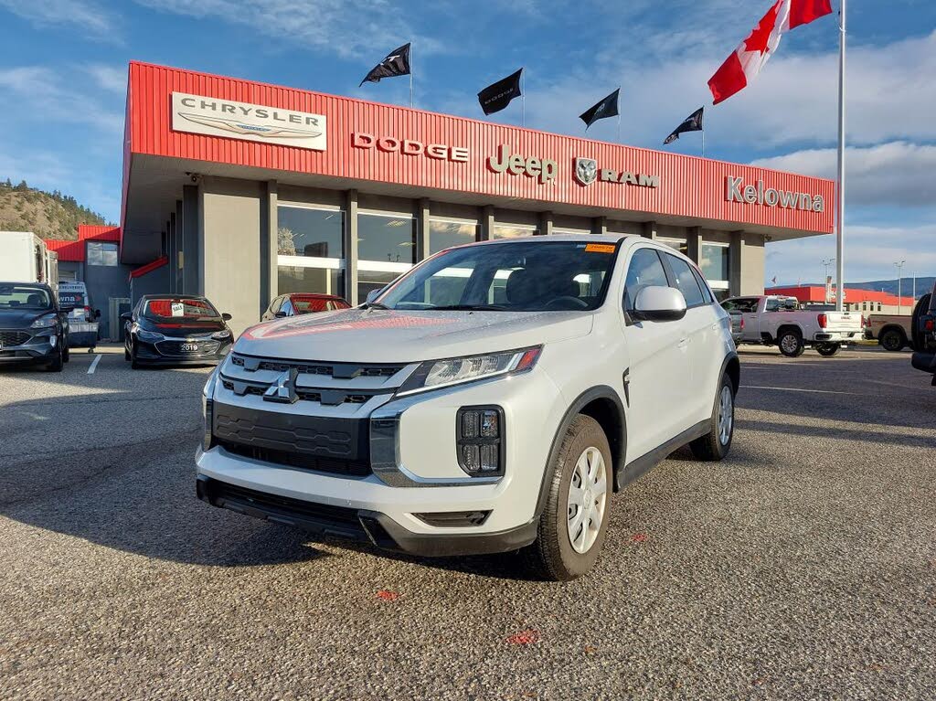 2024 Mitsubishi RVR ES FWD