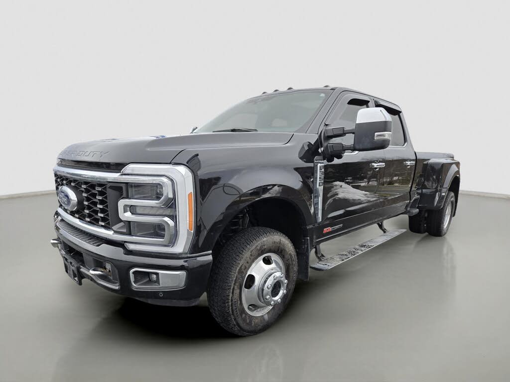 2023 Ford F-350 Super Duty Platinum Crew Cab LB DRW 4WD