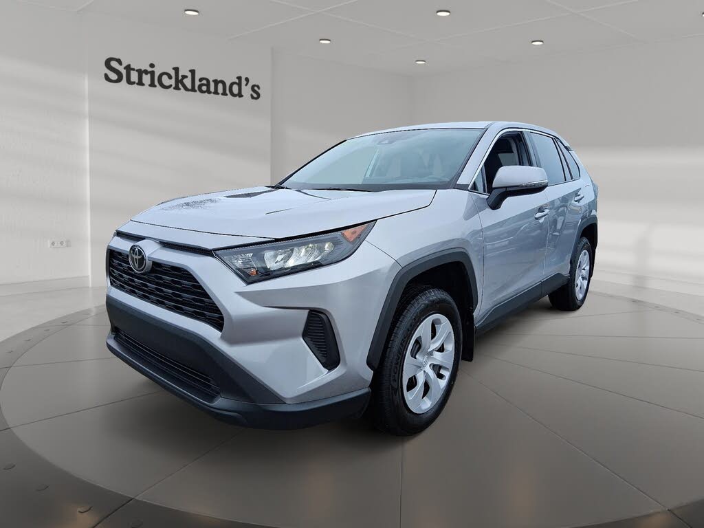 Toyota RAV4 LE AWD 2024