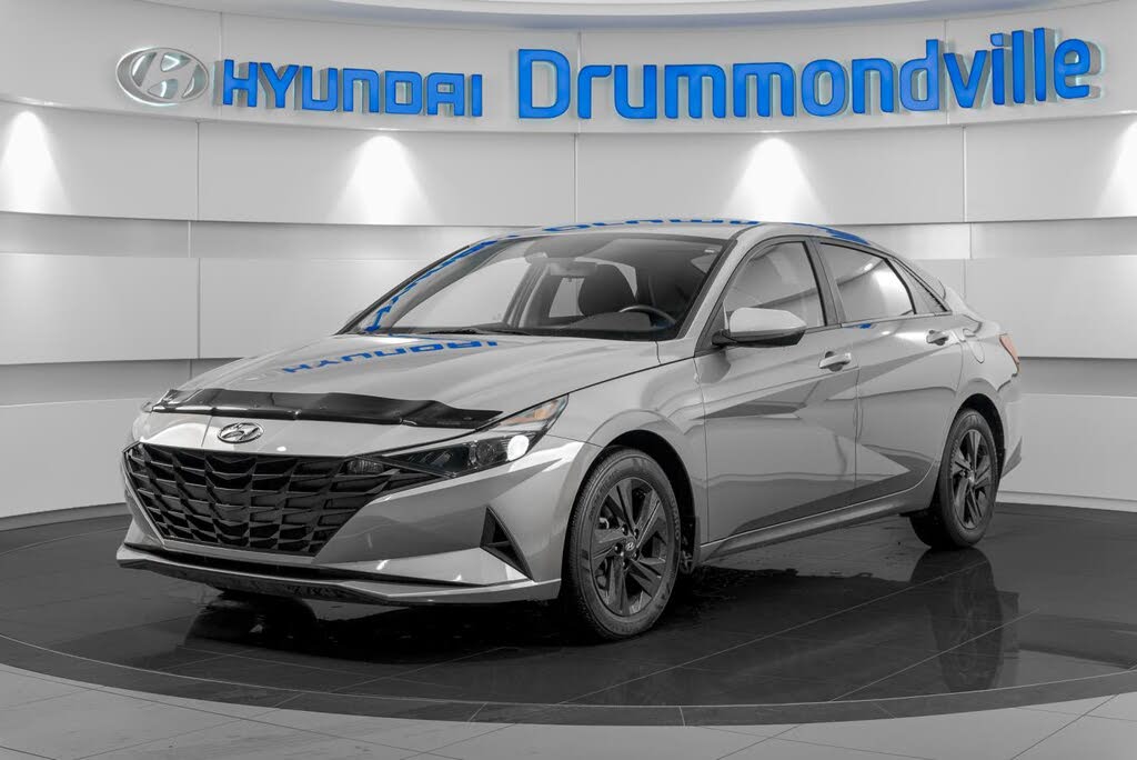 2023 Hyundai Elantra Preferred FWD