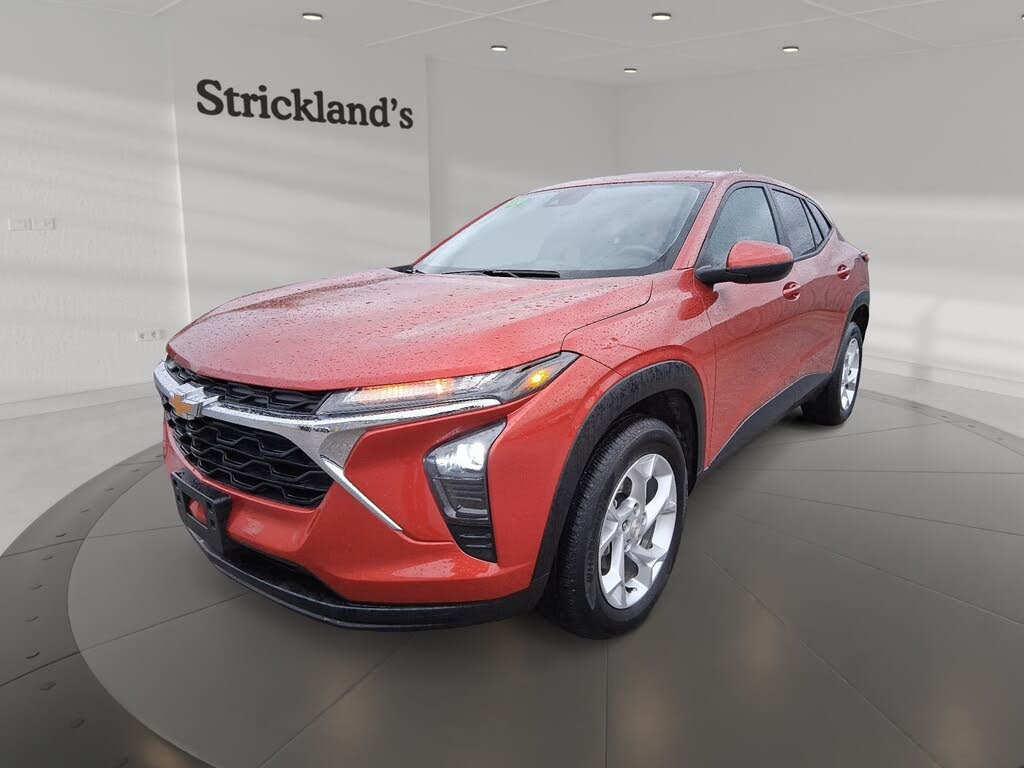 2024 Chevrolet Trax LS FWD