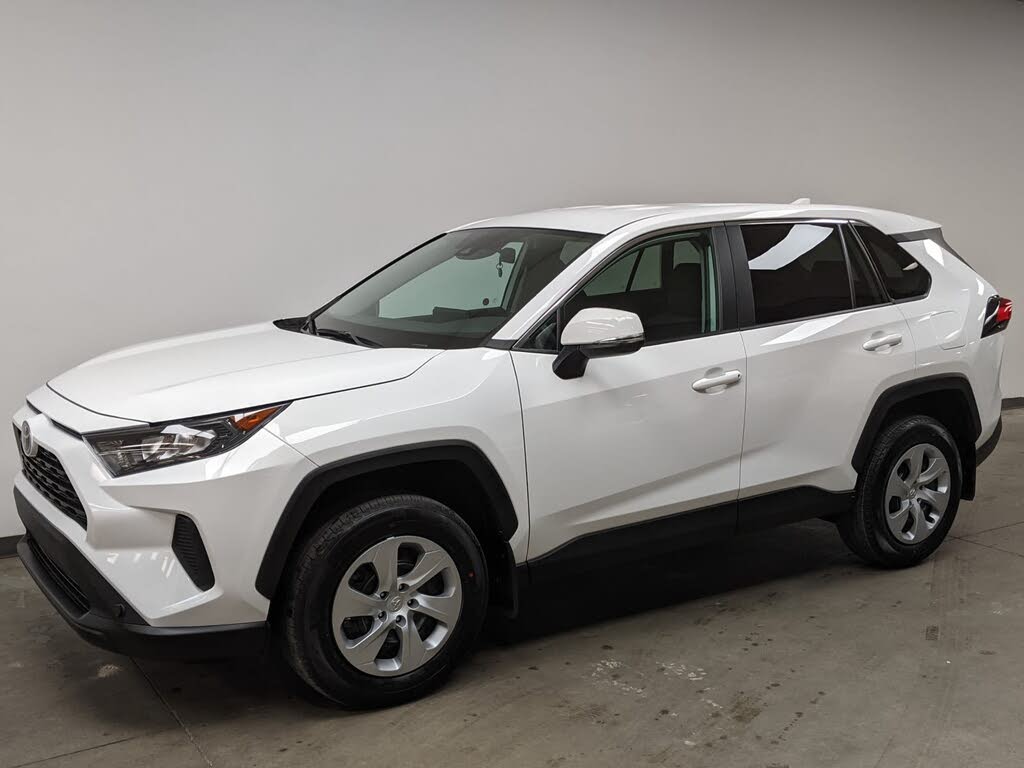 2025 Toyota RAV4 LE AWD