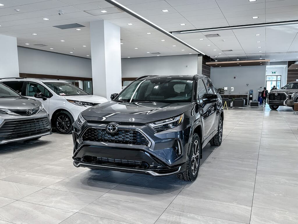 Toyota RAV4 Plug-in Hybrid XSE AWD 2025