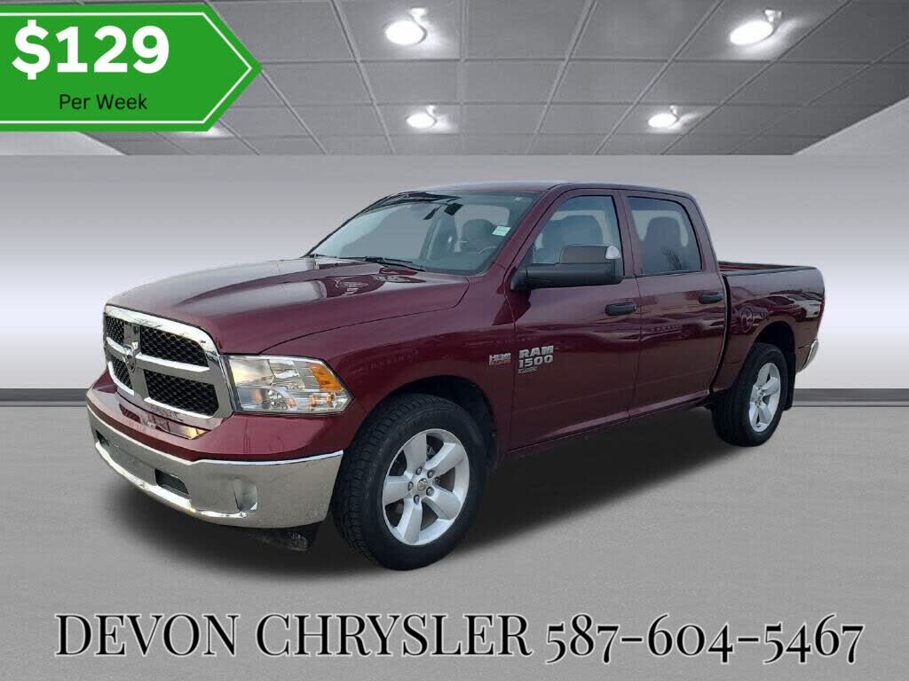 RAM 1500 Classic Tradesman Crew Cab 4WD 2023
