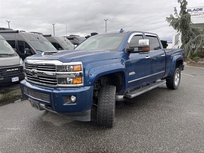 2017 Chevrolet Silverado 3500HD High Country Crew Cab 4WD