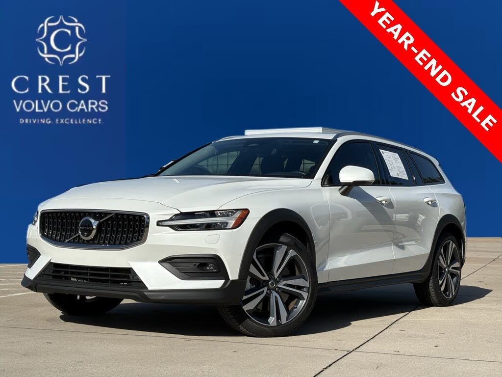 2025 Volvo V60 Cross Country B5 Plus AWD