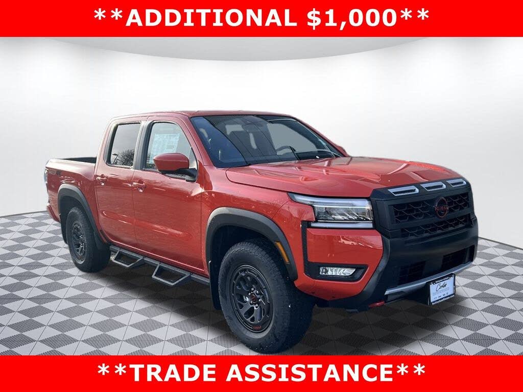 2025 Nissan Frontier PRO-4X Crew Cab 4WD