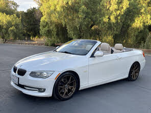 BMW 3 Series 328i Convertible RWD