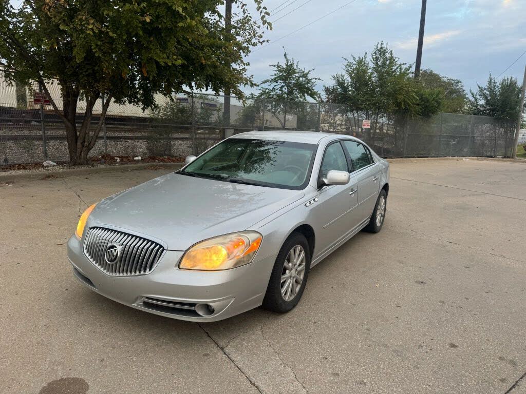 2011 Buick Lucerne CX FWD