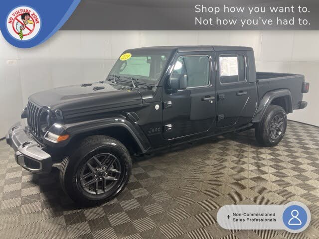 2021 Jeep Gladiator Sport Crew Cab 4WD