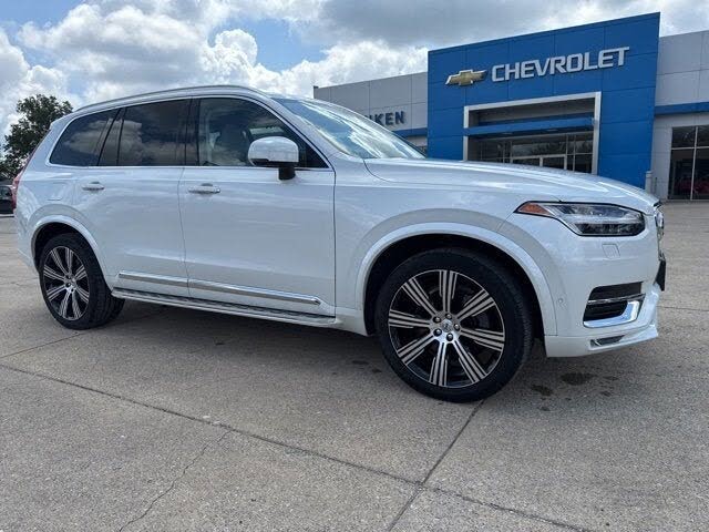 2022 Volvo XC90 T6 Inscription 7-Passenger AWD