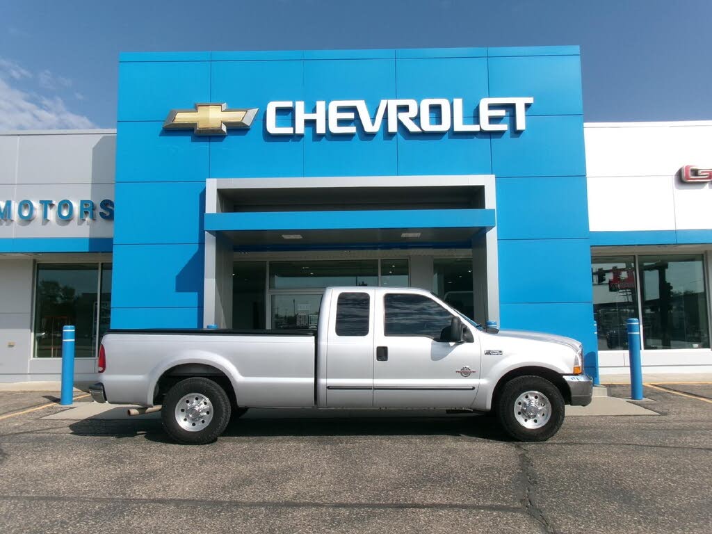 1999 Ford F-250 Super Duty XLT Extended Cab SB