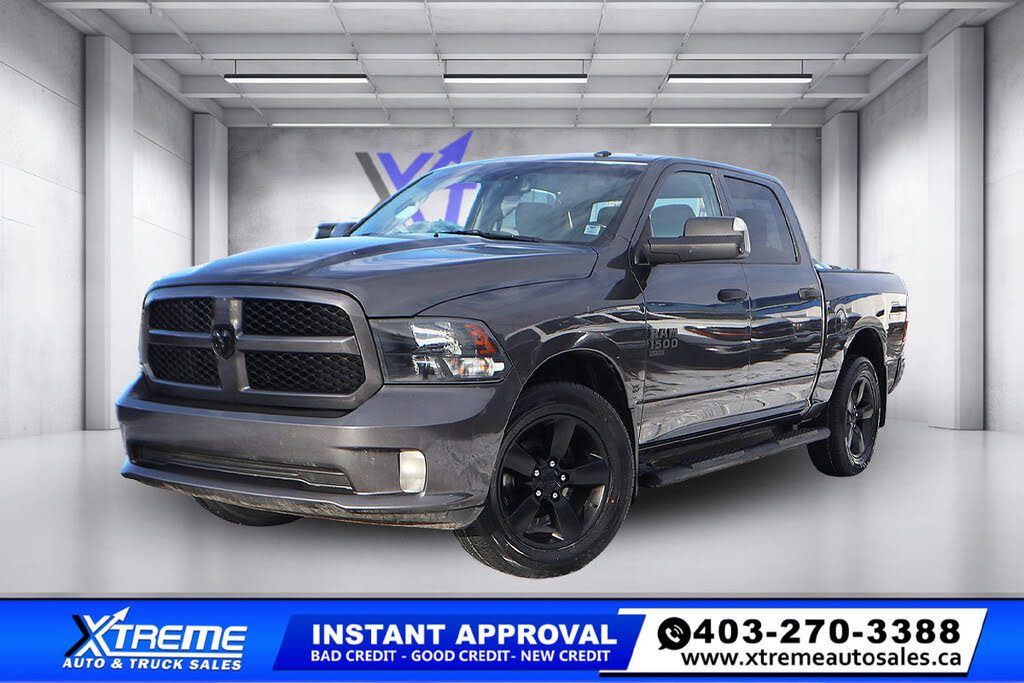 RAM 1500 Classic Express Crew Cab 4WD 2021