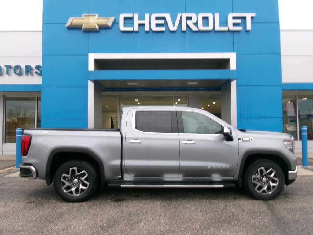 2023 GMC Sierra 1500 SLT Crew Cab 4WD