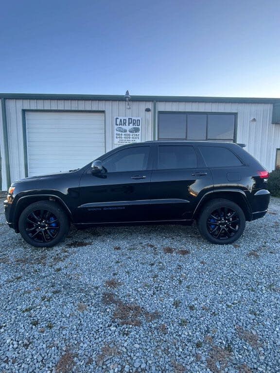 2017 Jeep Grand Cherokee Altitude 4WD