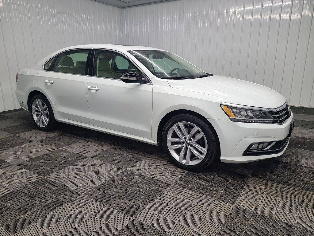 2018 Volkswagen Passat 2.0T SE FWD