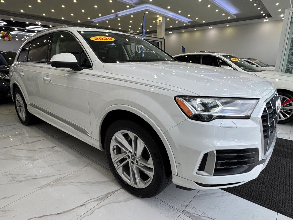 2020 Audi Q7 quattro Premium Plus 55 TFSI