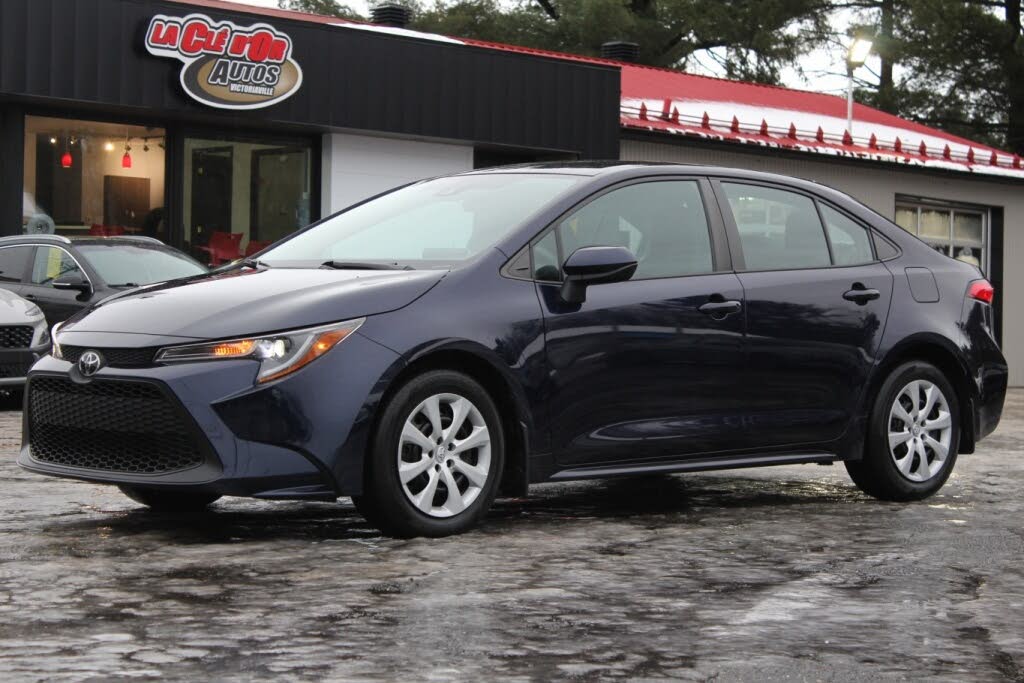 Toyota Corolla LE FWD 2021