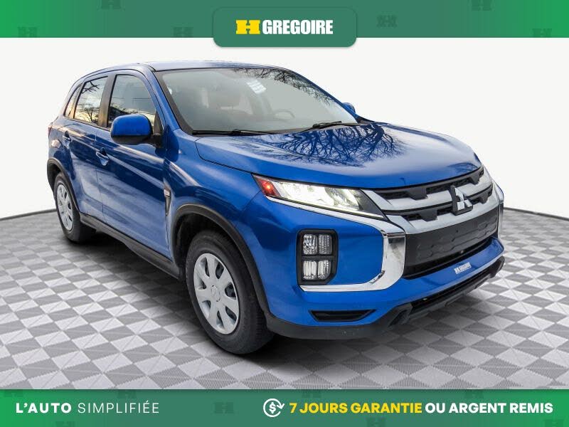 2023 Mitsubishi RVR ES AWC