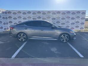 Nissan Sentra SR FWD