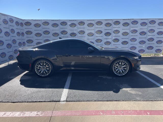 2024 Ford Mustang EcoBoost Premium Fastback RWD