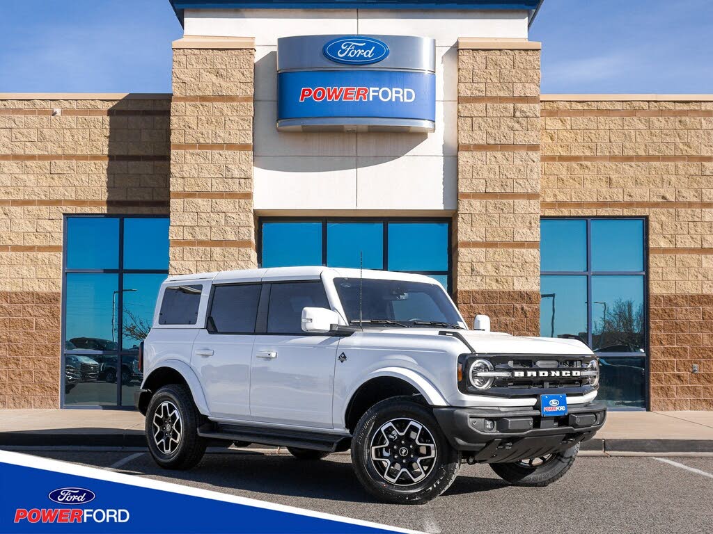 2025 Ford Bronco Outer Banks 4-Door 4WD