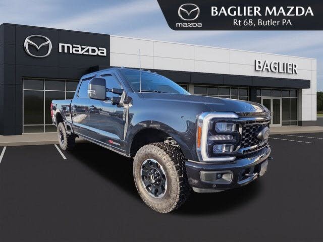 2025 Ford F-350 Super Duty Lariat Crew Cab 4WD