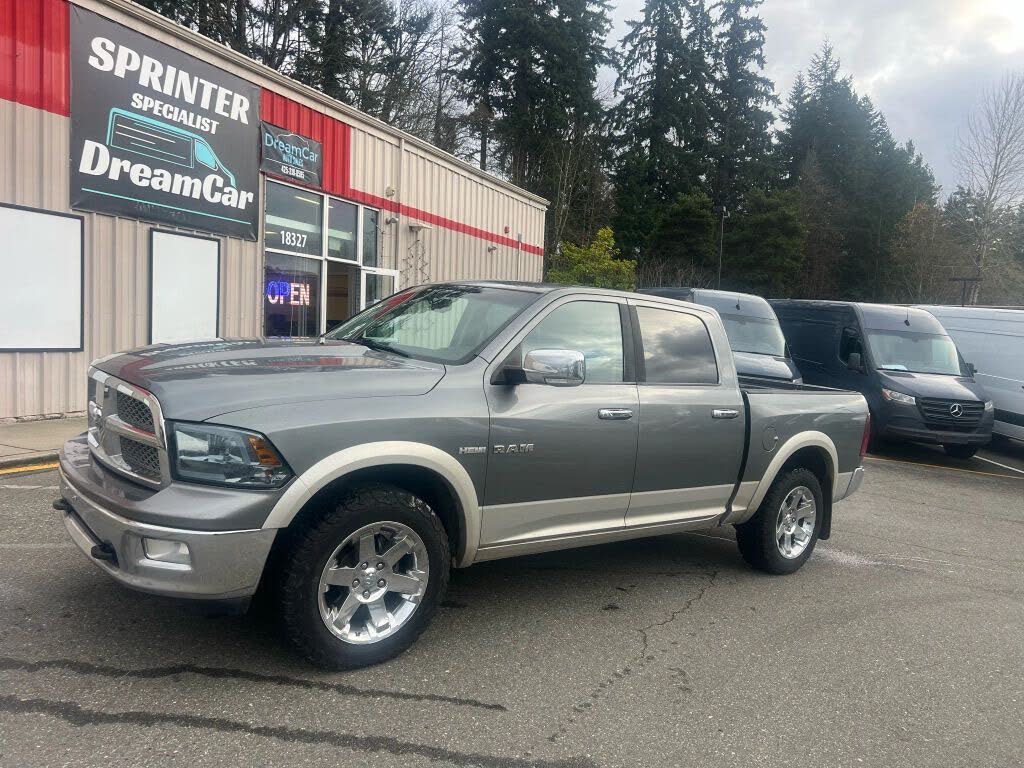 2009 Dodge RAM 1500 Laramie Crew Cab 4WD