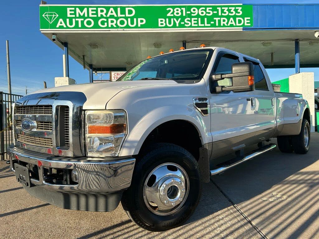 2010 Ford F-350 Super Duty Lariat Crew Cab LB DRW 4WD