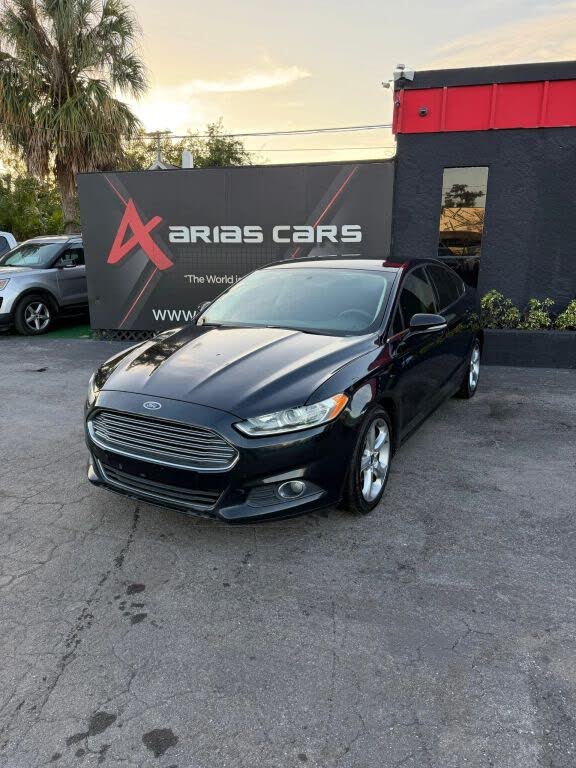 2014 Ford Fusion SE