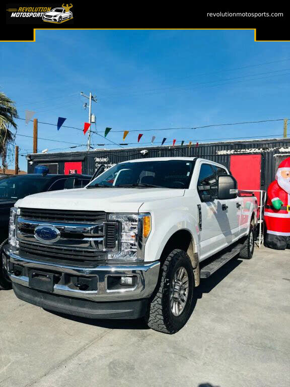 2017 Ford F-350 Super Duty XLT Crew Cab LB 4WD