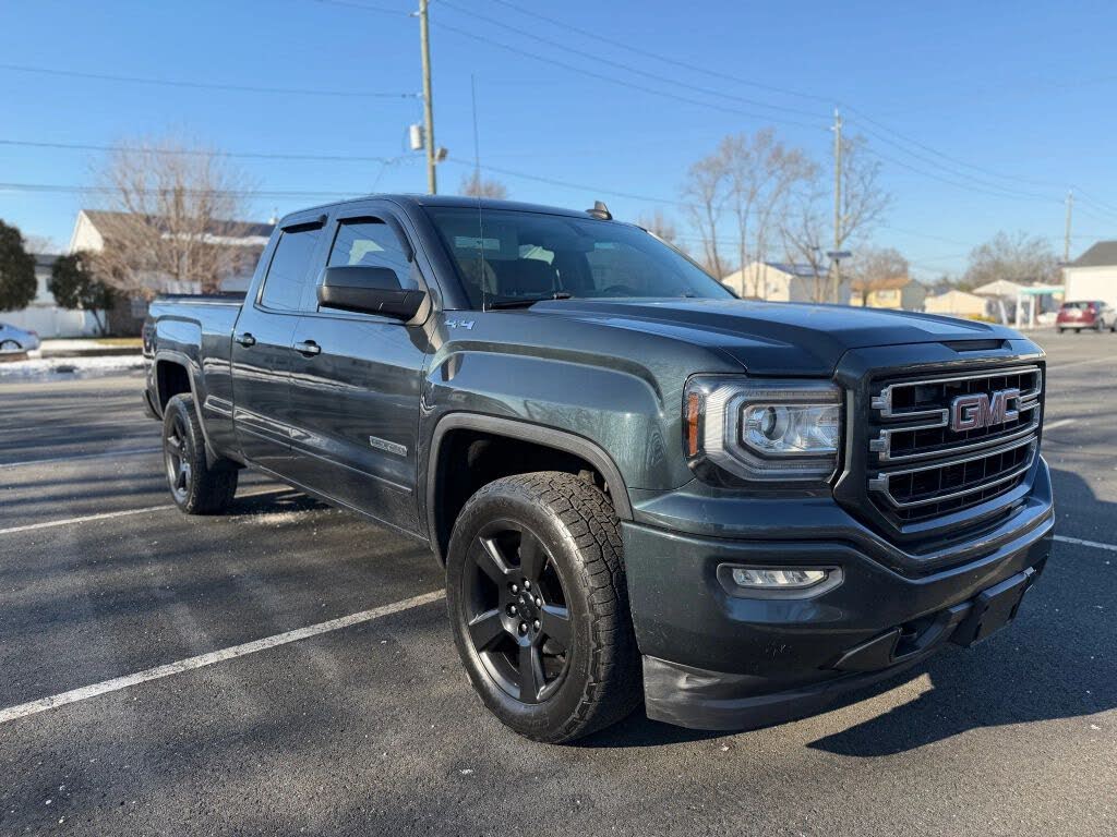 2017 GMC Sierra 1500 Base Double Cab 4WD
