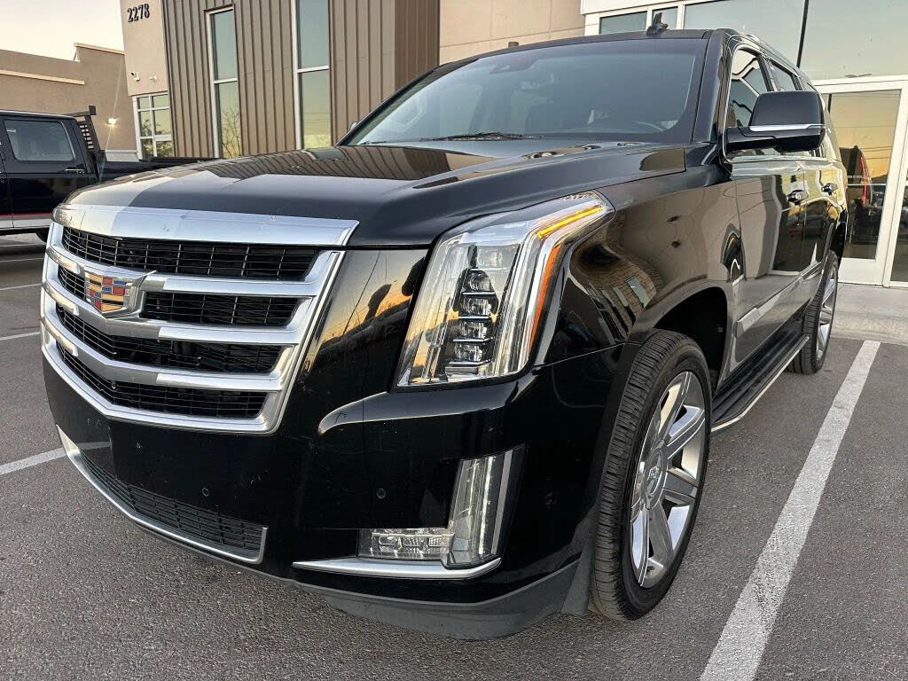 2018 Cadillac Escalade Luxury RWD