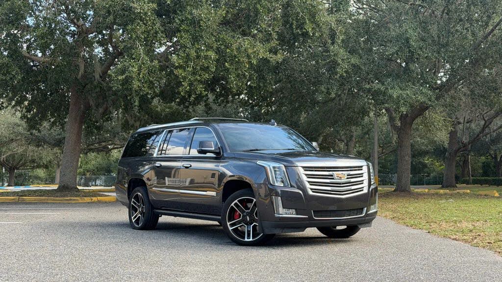 2018 Cadillac Escalade ESV Platinum 4WD