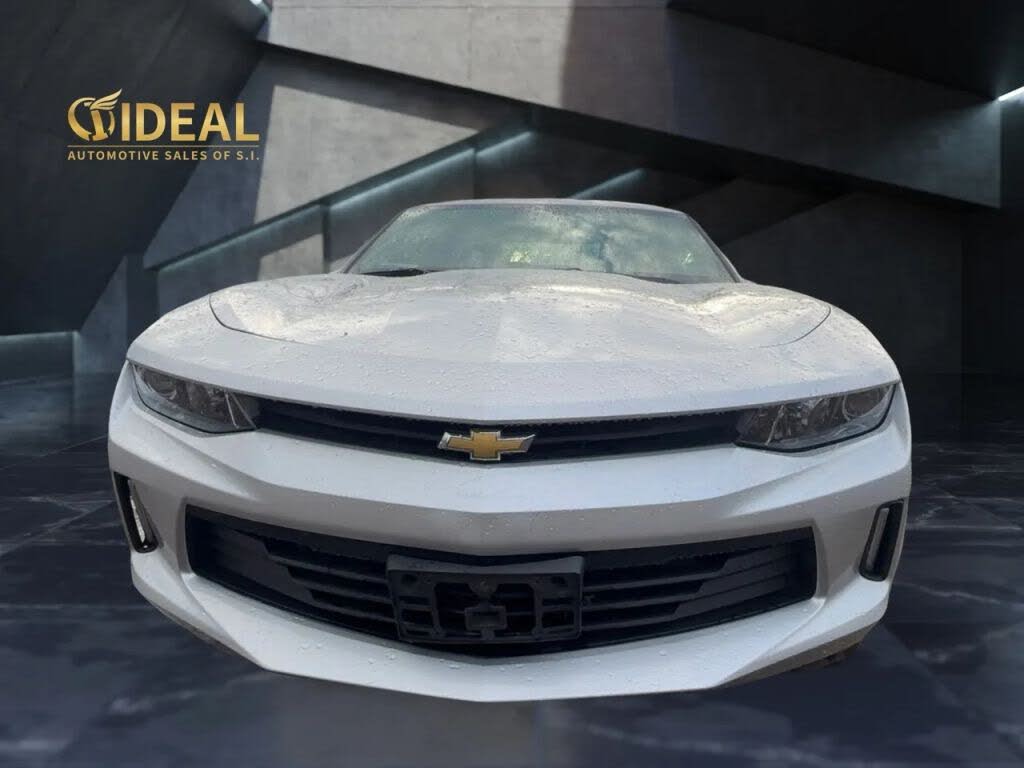 2018 Chevrolet Camaro 1LT Coupe RWD