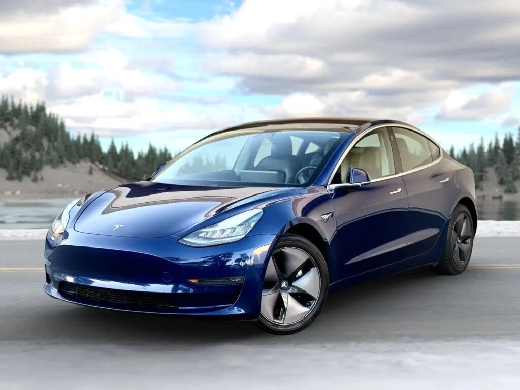 2018 Tesla Model 3 Mid Range RWD