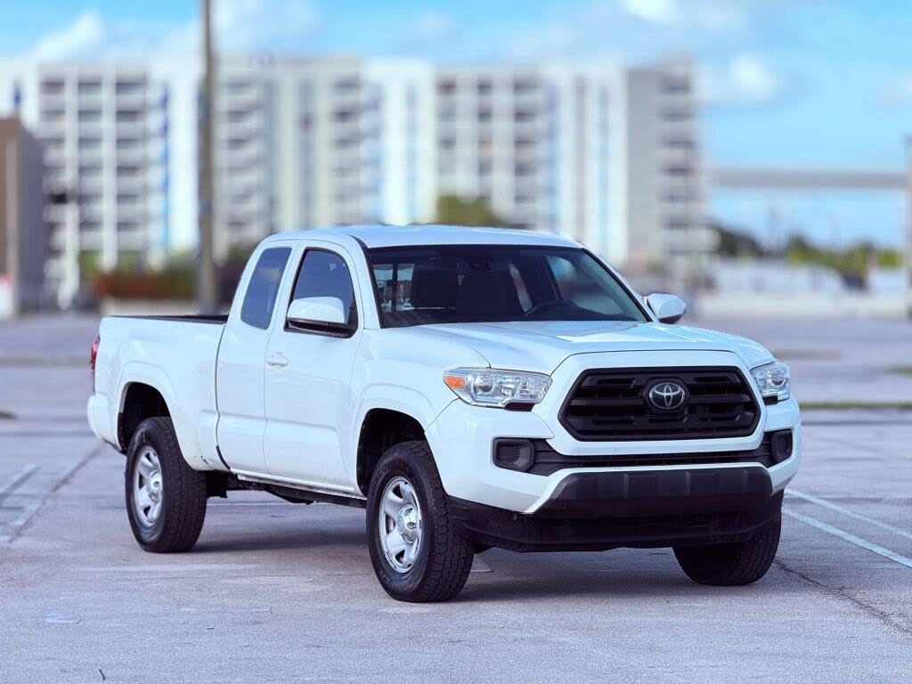 2018 Toyota Tacoma SR I4 Access Cab RWD